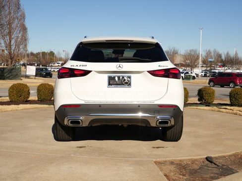 Certified 2025 Mercedes-Benz GLA 250 4MATIC w/ Driver Assistance Package image 7