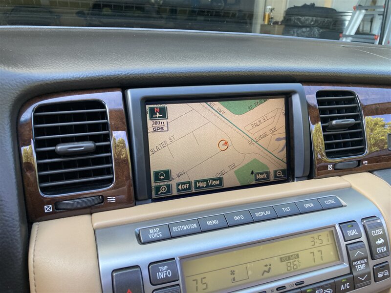 Used 2007 Lexus SC 430 Convertible RWD image 25