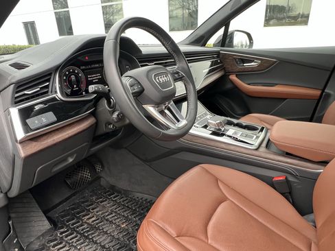 Certified 2025 Audi Q7 2.0T Premium Plus w/ Premium Plus Package image 17