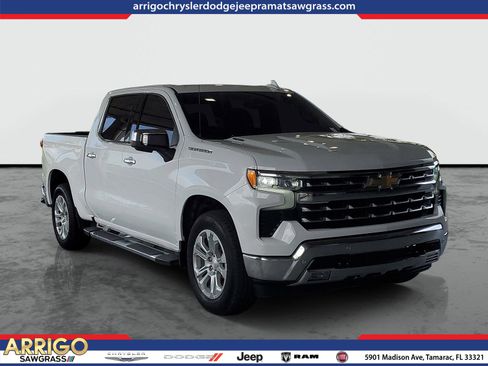 Used 2023 Chevrolet Silverado 1500 LTZ RWD image 1