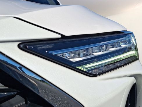 Used 2024 Acura MDX w/ Technology Package image 8