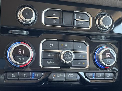 Used 2023 GMC Yukon XL Denali w/ LPO, Floor Liner Package AWD/4WD image 43