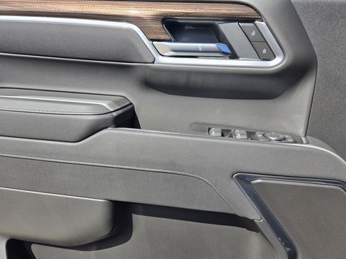 New 2025 Chevrolet Silverado 1500 LT w/ Z71 Off-Road Package image 17