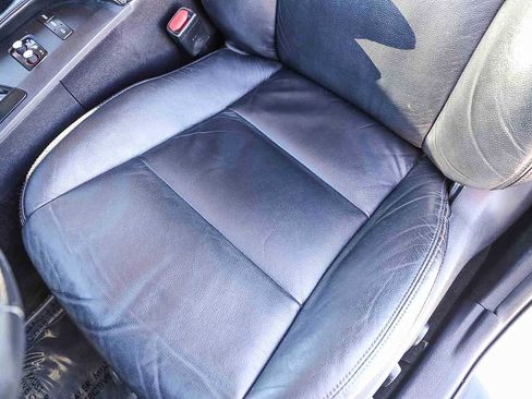 Used 2015 Toyota Avalon XLE image 24