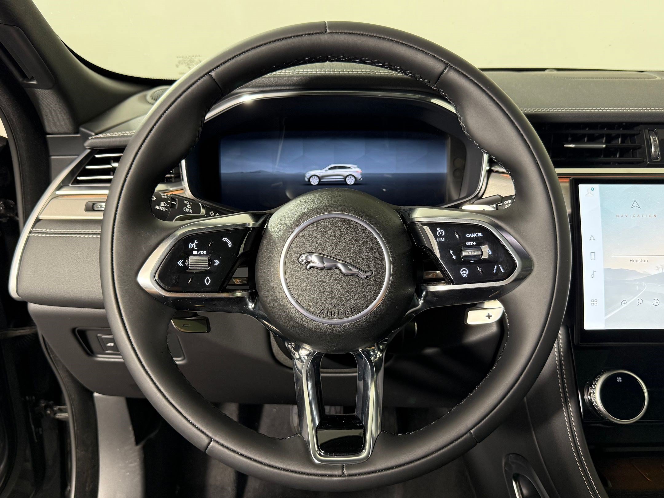 New 2026 Jaguar F-PACE R-Dynamic S AWD/4WD image 11