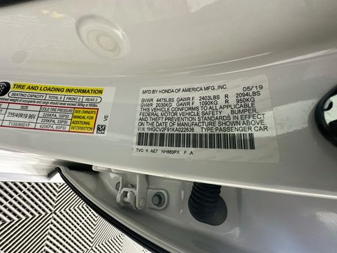 Used 2019 Honda Accord Touring image 12