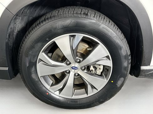 Used 2025 Subaru Ascent Premium AWD/4WD image 11
