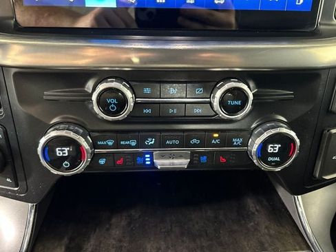 Used 2021 Ford F150 Lariat w/ Equipment Group 502A High AWD/4WD image 20