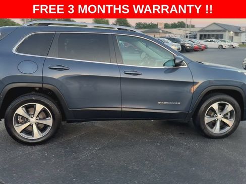 Used 2020 Jeep Cherokee Limited AWD/4WD image 2