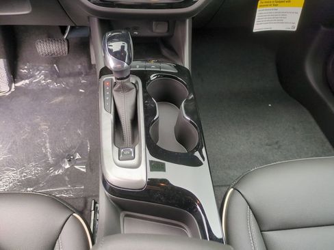 New 2026 Buick Envista Sport Touring w/ Studio Series image 13