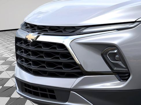 New 2026 Chevrolet Blazer LT w/ Convenience Package AWD/4WD image 16