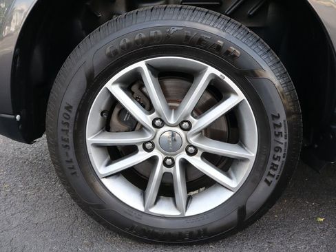 Used 2018 Dodge Journey Crossroad FWD image 44