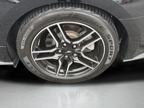 Used 2020 Ford Mustang Premium image 26