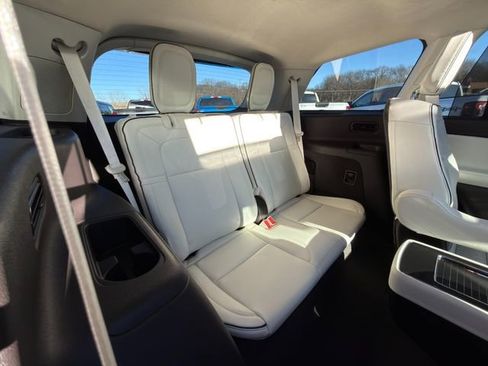 Used 2022 Lincoln Aviator Black Label w/ Dynamic Handling Package image 12