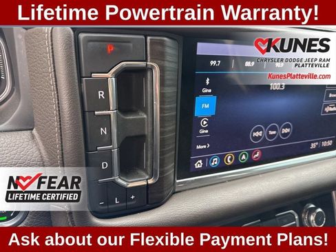 Used 2021 GMC Yukon Denali w/ Denali Premium Package AWD/4WD image 32