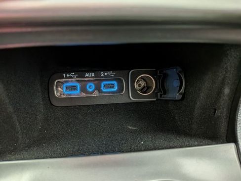 Used 2020 Jeep Grand Cherokee Laredo w/ Security & Convenience Group image 6