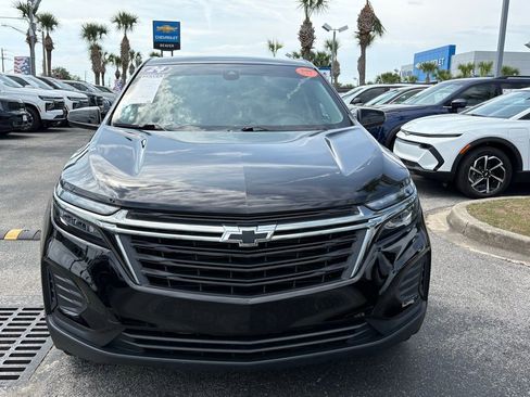 Used 2024 Chevrolet Equinox LS w/ Midnight Edition FWD image 3