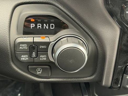 New 2026 RAM 1500 Big Horn AWD/4WD image 26