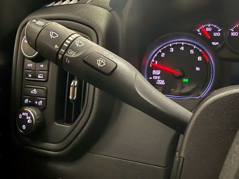 Used 2023 Chevrolet Silverado 1500 Custom image 19