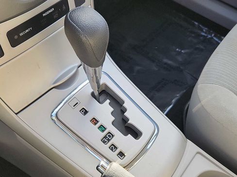 Used 2012 Toyota Corolla LE image 14