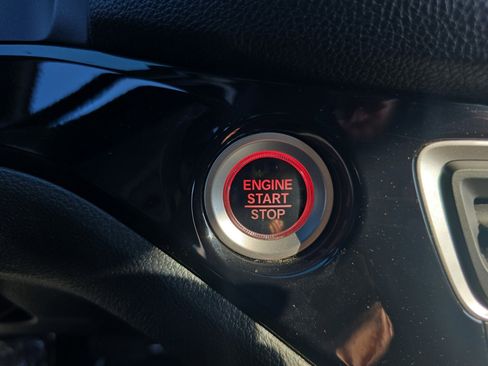 Used 2022 Honda Pilot Black Edition image 19