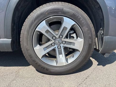Used 2025 Honda Pilot EX-L image 7