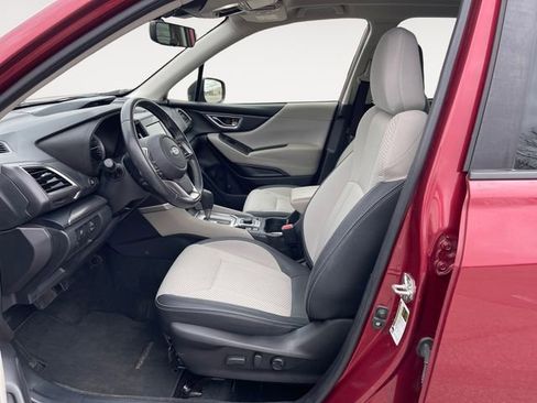 Used 2023 Subaru Forester Premium image 9