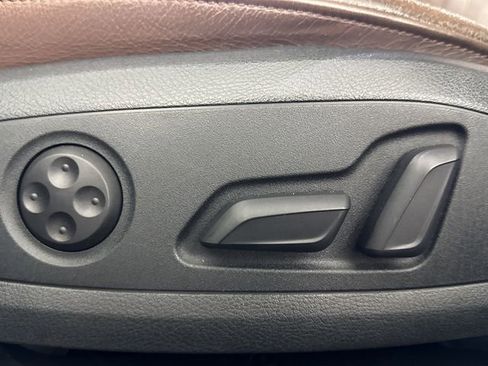 Used 2018 Audi A4 2.0T Premium w/ Convenience Package image 15