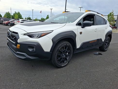 Certified 2024 Subaru Crosstrek 2.5i Wilderness w/ Crosstrek Mirror Package AWD/4WD image 3