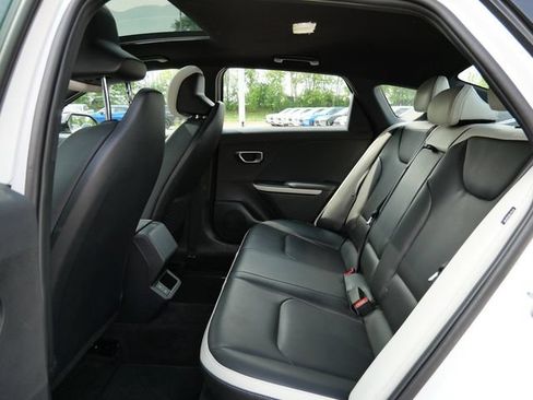 Used 2026 Kia K4 GT-Line w/ GT-Line Sunroof Package FWD image 11