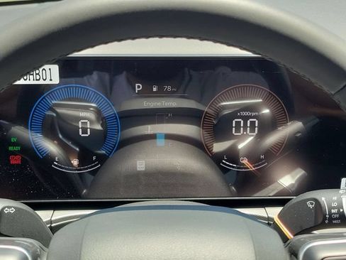 New 2026 Hyundai Santa Fe SE FWD image 9