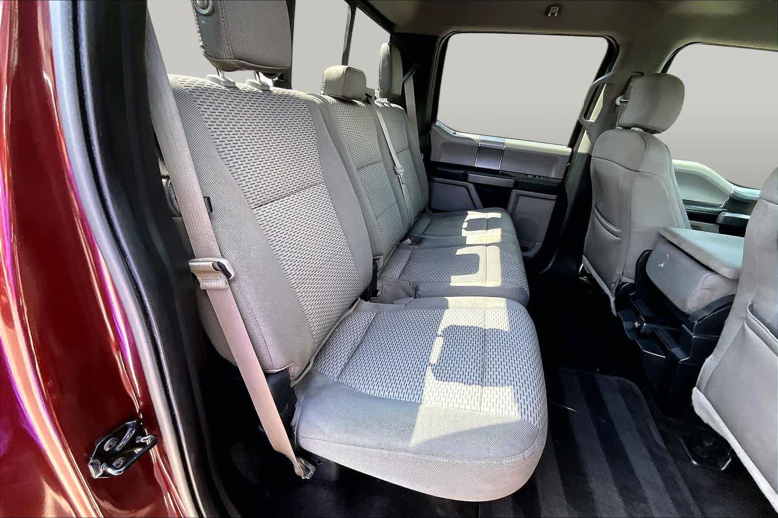 Used 2015 Ford F150 XLT w/ Equipment Group 302A Luxury RWD image 20
