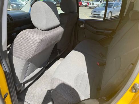 Used 2006 Nissan Xterra X image 16