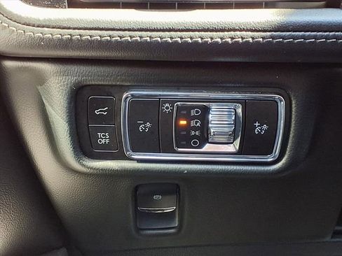 Certified 2023 Lincoln Nautilus Reserve w/ Luxury Package image 14