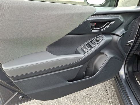 Used 2024 Subaru Crosstrek 2.0i Premium image 14