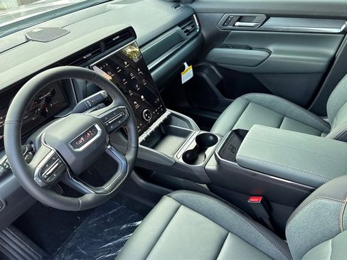 New 2026 GMC Terrain AT4 w/ Convenience Package III image 8