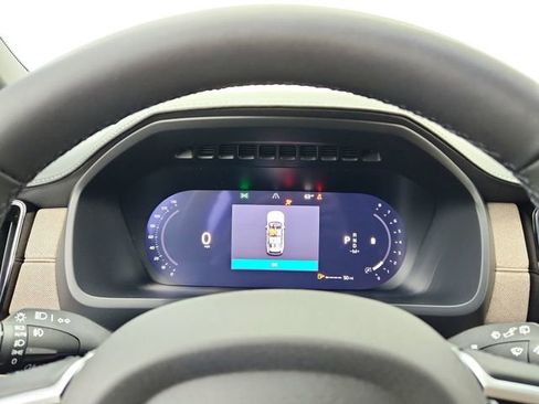 New 2026 Volvo XC90 B6 Plus w/ Protection Package Premier image 24