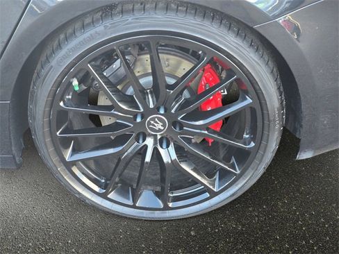 Used 2022 Maserati Ghibli Modena Q4 image 35