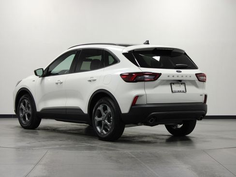 New 2025 Ford Escape ST-Line w/ Equipment Group 301A image 6