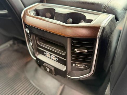Used 2022 RAM 1500 Laramie AWD/4WD image 22