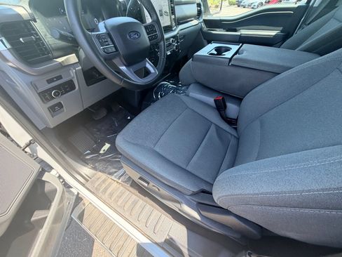 Used 2025 Ford F150 XLT w/ Equipment Group 301A Standard AWD/4WD image 15
