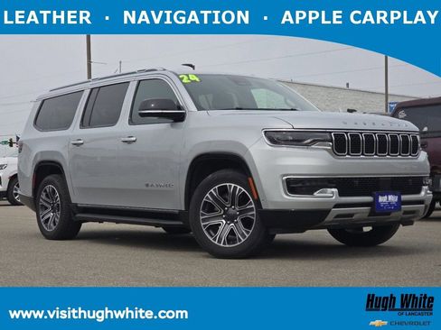 Used 2024 Jeep Wagoneer L Series II w/ Flexible Seating Group AWD/4WD image 1