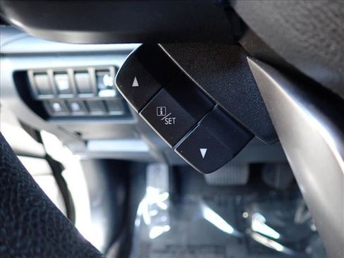 Used 2023 Subaru Forester AWD/4WD image 14