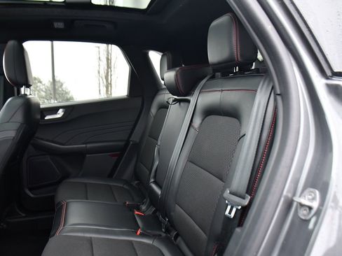 Used 2023 Ford Escape ST-Line image 21