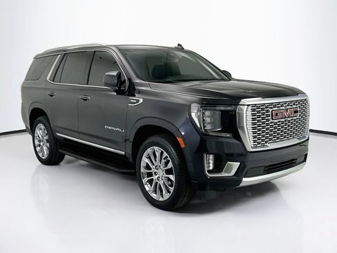 Used 2024 GMC Yukon Denali AWD/4WD image 3