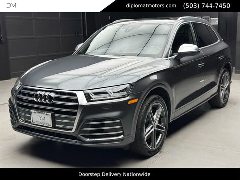 Used 2020 Audi SQ5 Premium Plus w/ Premium Plus Package image 1
