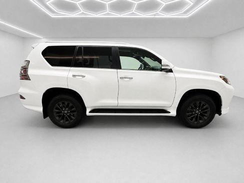 Used 2020 Lexus GX 460 Premium w/ Premium Package AWD/4WD image 2
