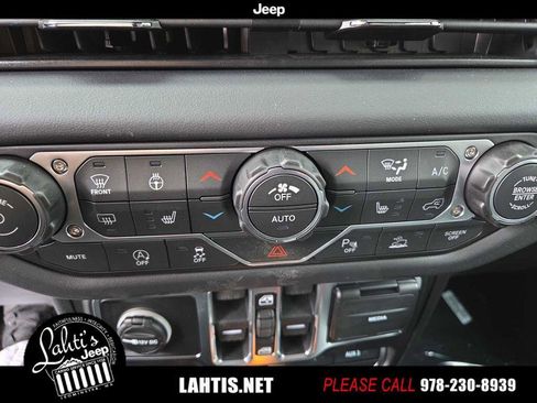 New 2026 Jeep Wrangler Unlimited Rubicon w/ Safety Group image 16