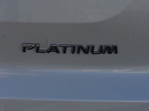 Used 2024 Nissan Pathfinder Platinum w/ Cargo Package image 7