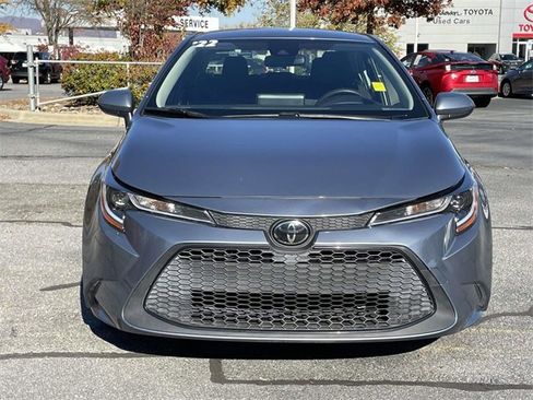 Used 2022 Toyota Corolla LE image 8